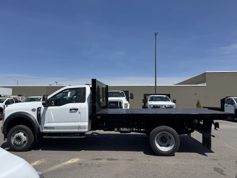 2025 FORD F550