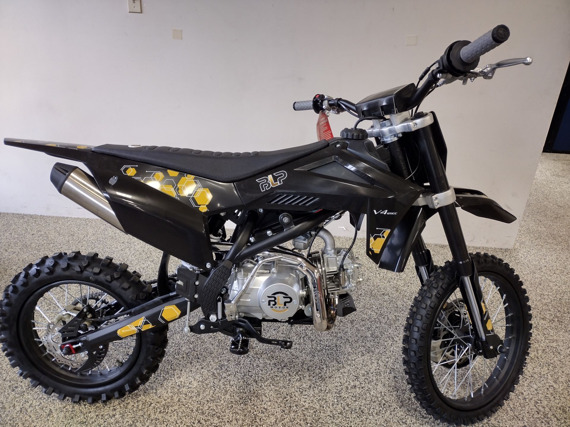 2026 Blp Moto V4 in Murrysville, PA