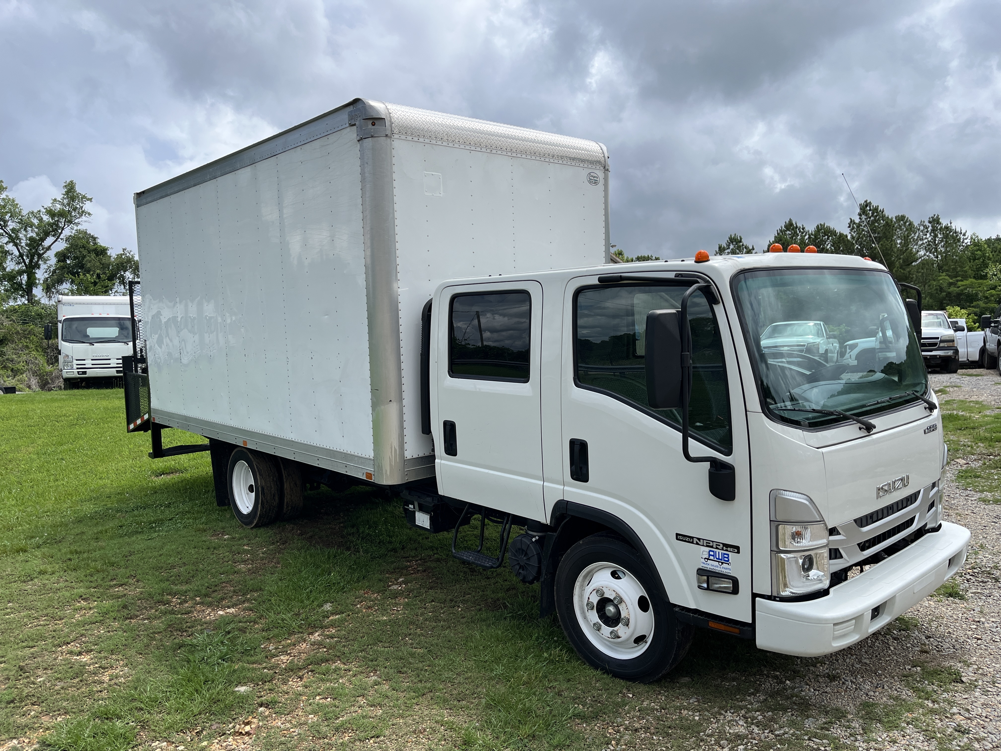 2024 ISUZU NPR HD GAS in Birmingham, AL