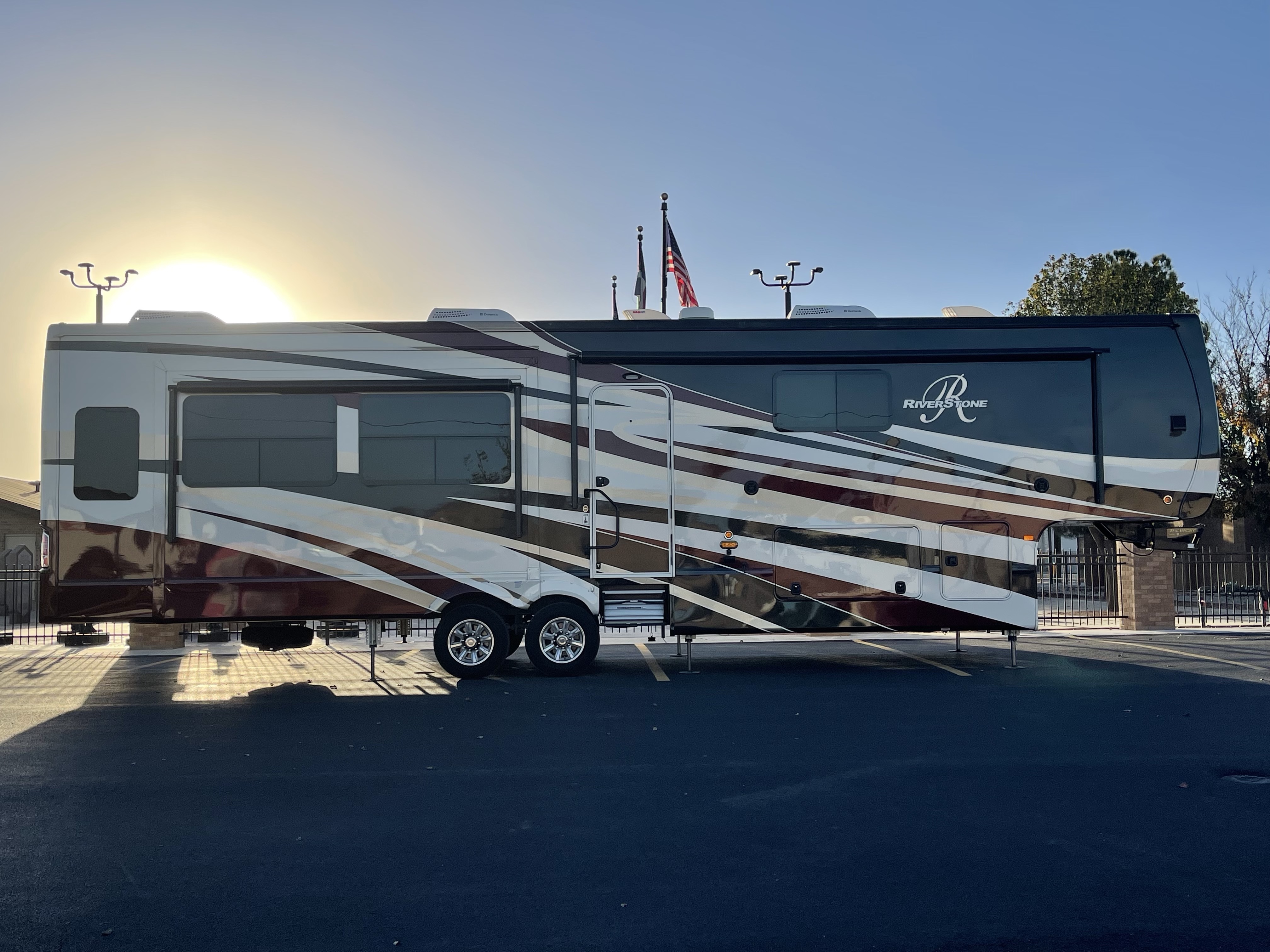 2016 Forest River RIVERSTONE 38FB RV