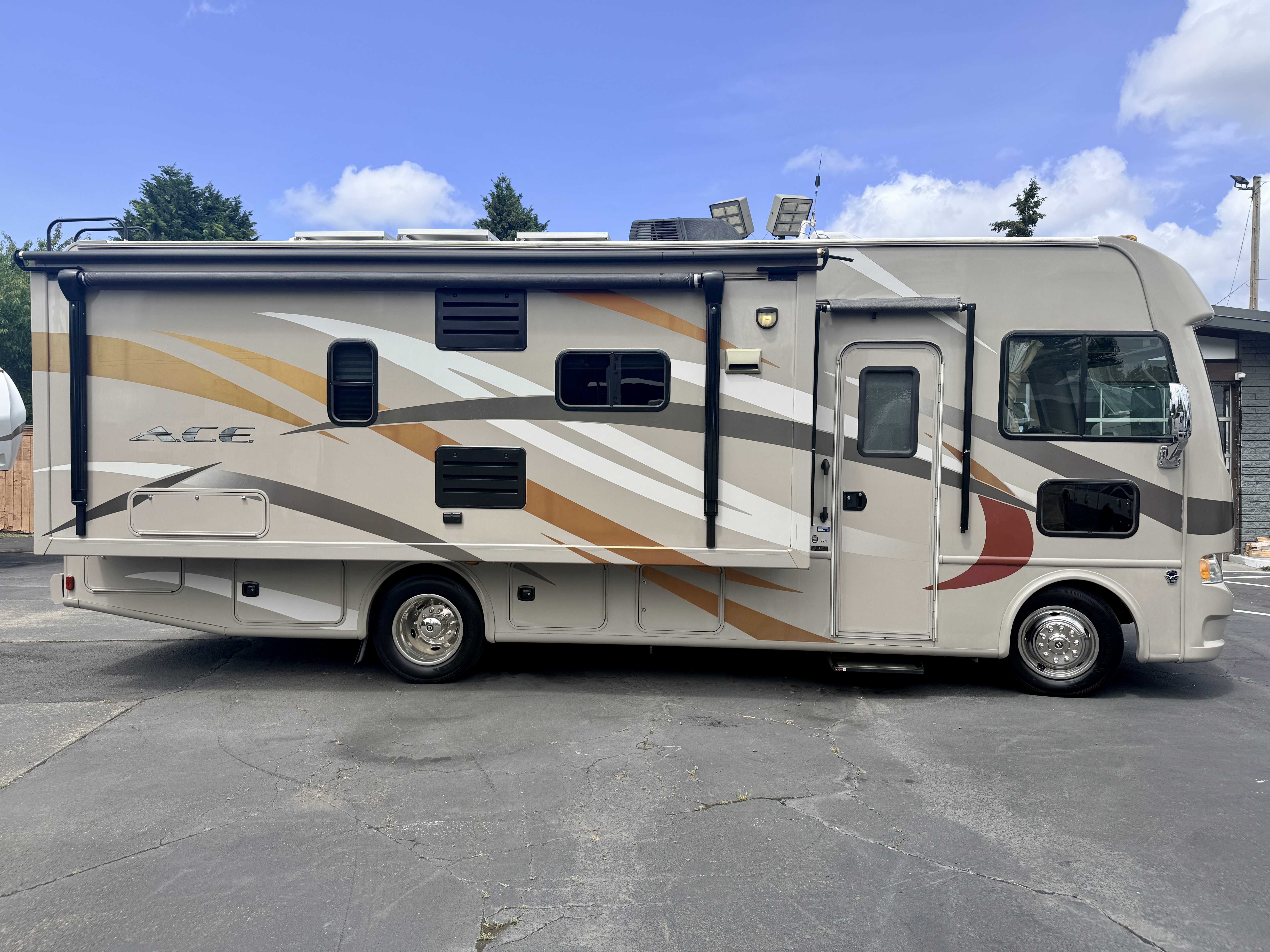 2014 Thor Motor Coach A.C.E. 27.1 in beaverton OR