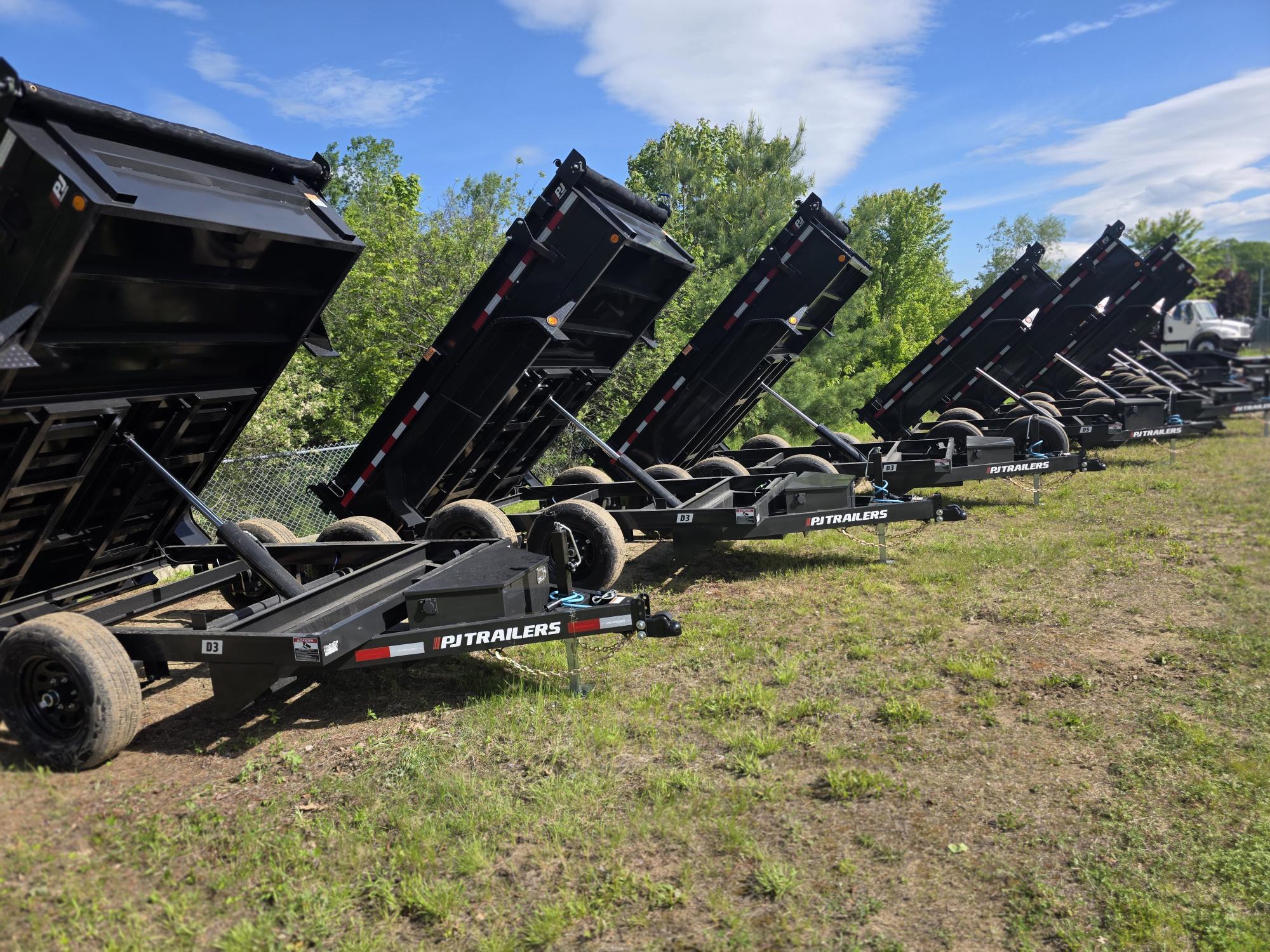2026 PJ IN STOCK DUMP TRAILERS PRICING IN DESCRIPTION in Portsmouth, NH