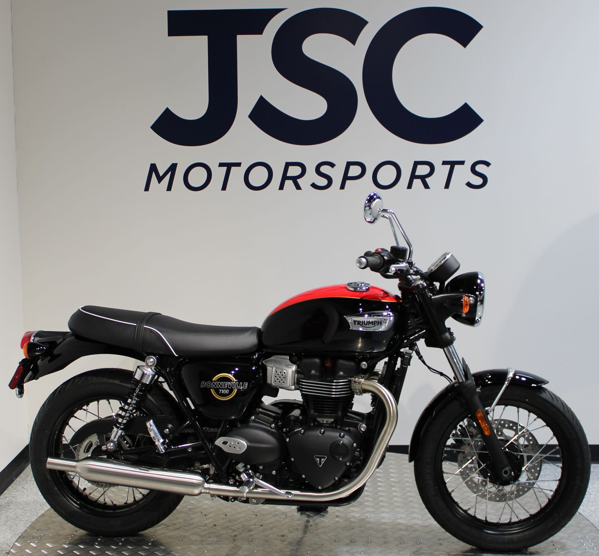 2026 Triumph Bonneville T100 in Albany, NY