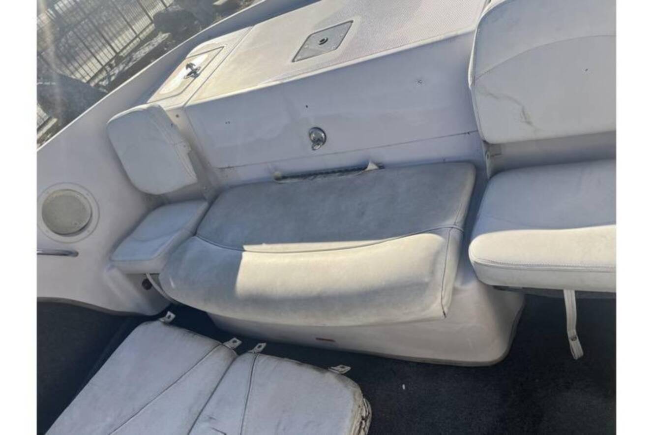 A photo of this 2006 Tahoe 206