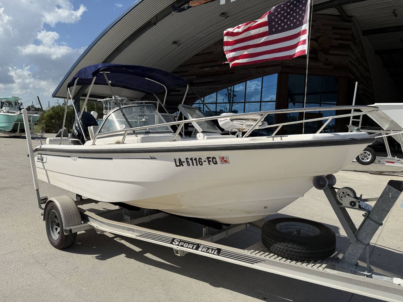 A photo of this 2002 Boston Whaler Ventura 160