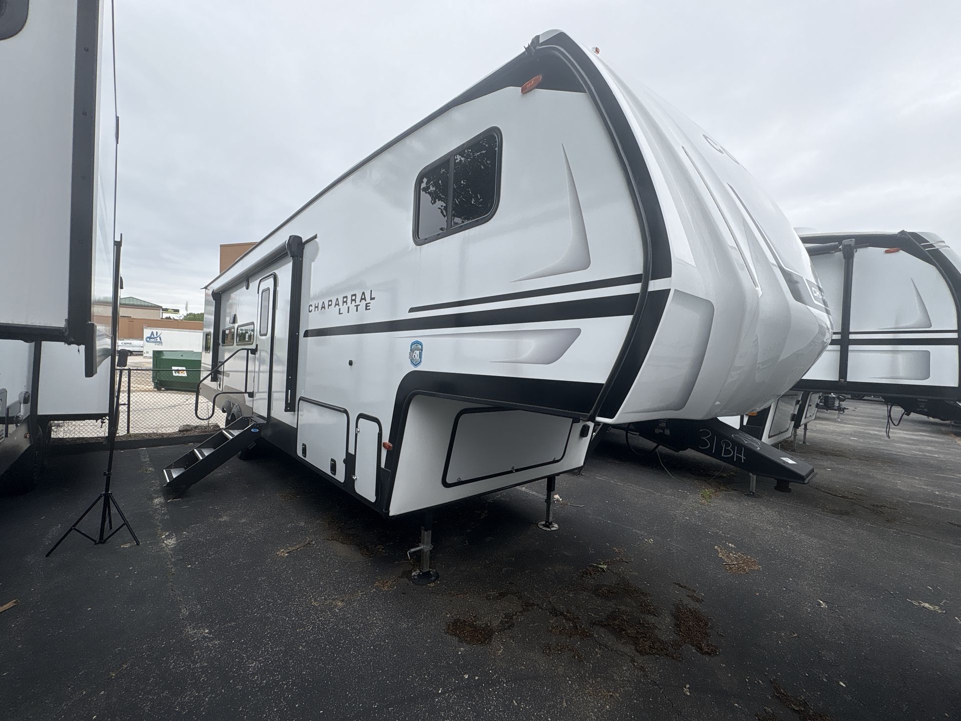 2026 Coachmen CHAPARRAL LITE 31BH in eureka MO