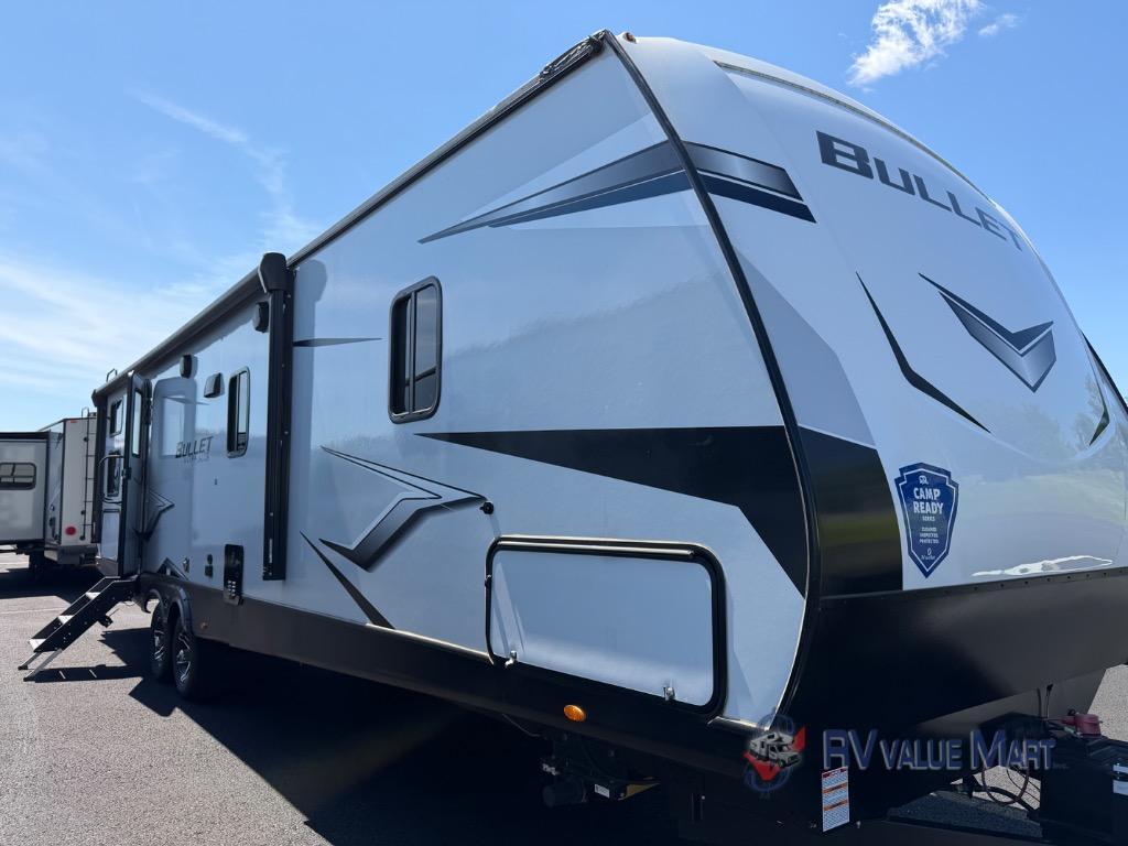 2023 Keystone Rv Bullet 331BHS in willow street PA