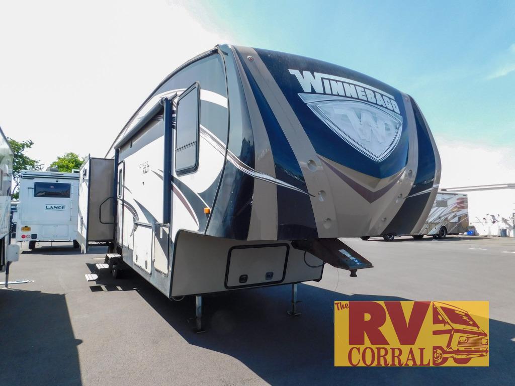 2016 Winnebago Industries Towables Voyage XLT 35RLXLT in eugene OR
