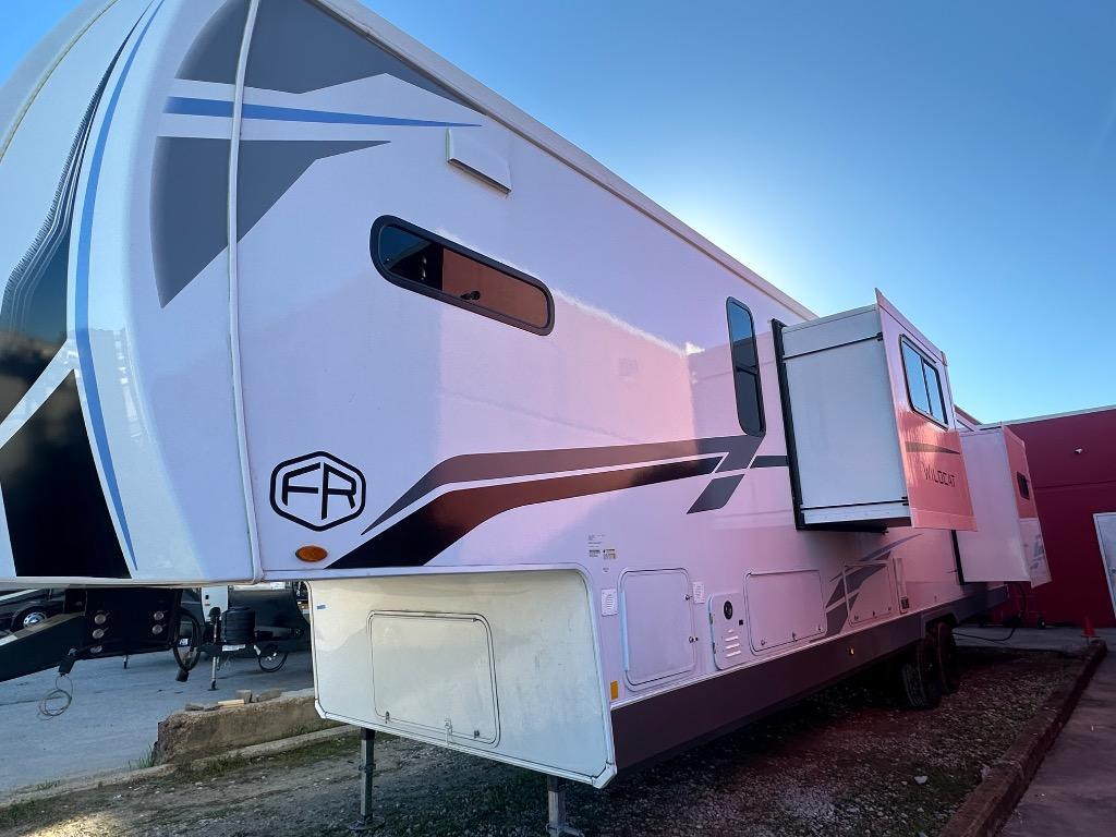 2026 Forest River Rv Wildcat 37GALLEY in breckenridge TX