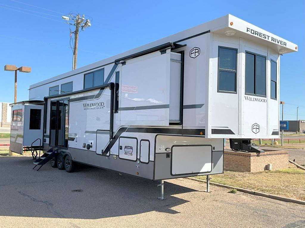 2025 Forest River Rv Wildwood Heritage Glen ROOST43 RV