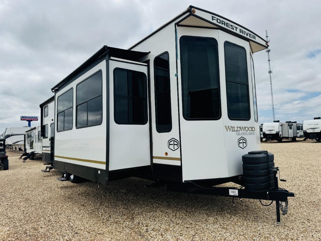 2025 Forest River Rv Wildwood Grand Lodge 42FLDL in slaton TX