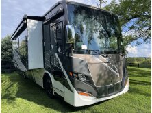 2027 Tiffin Allegro RED 33 AA Review image