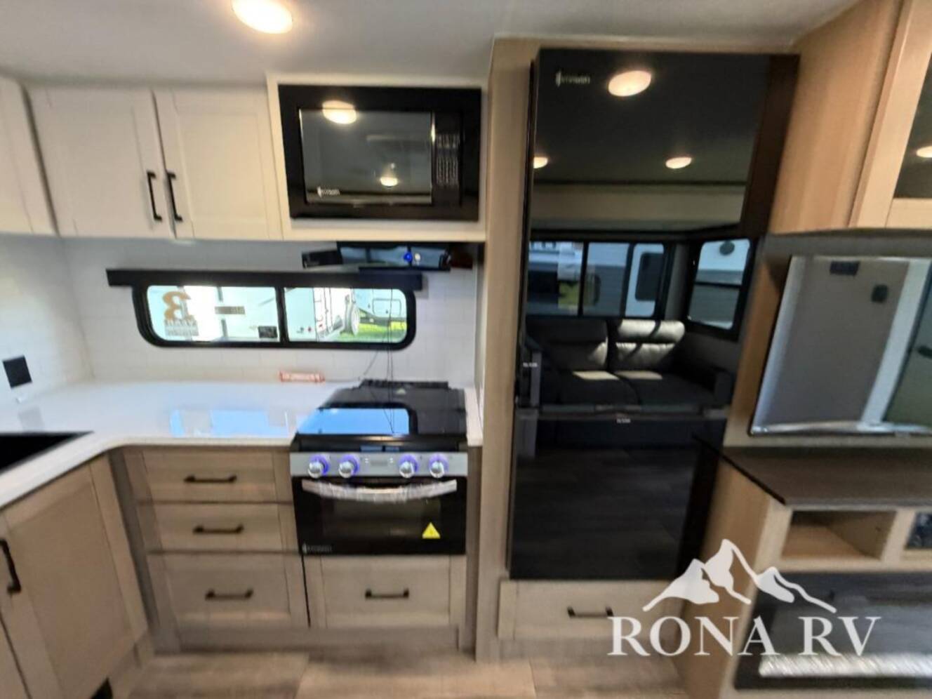 A photo of this 2026 Open Range Rv Range Lite 270DBL