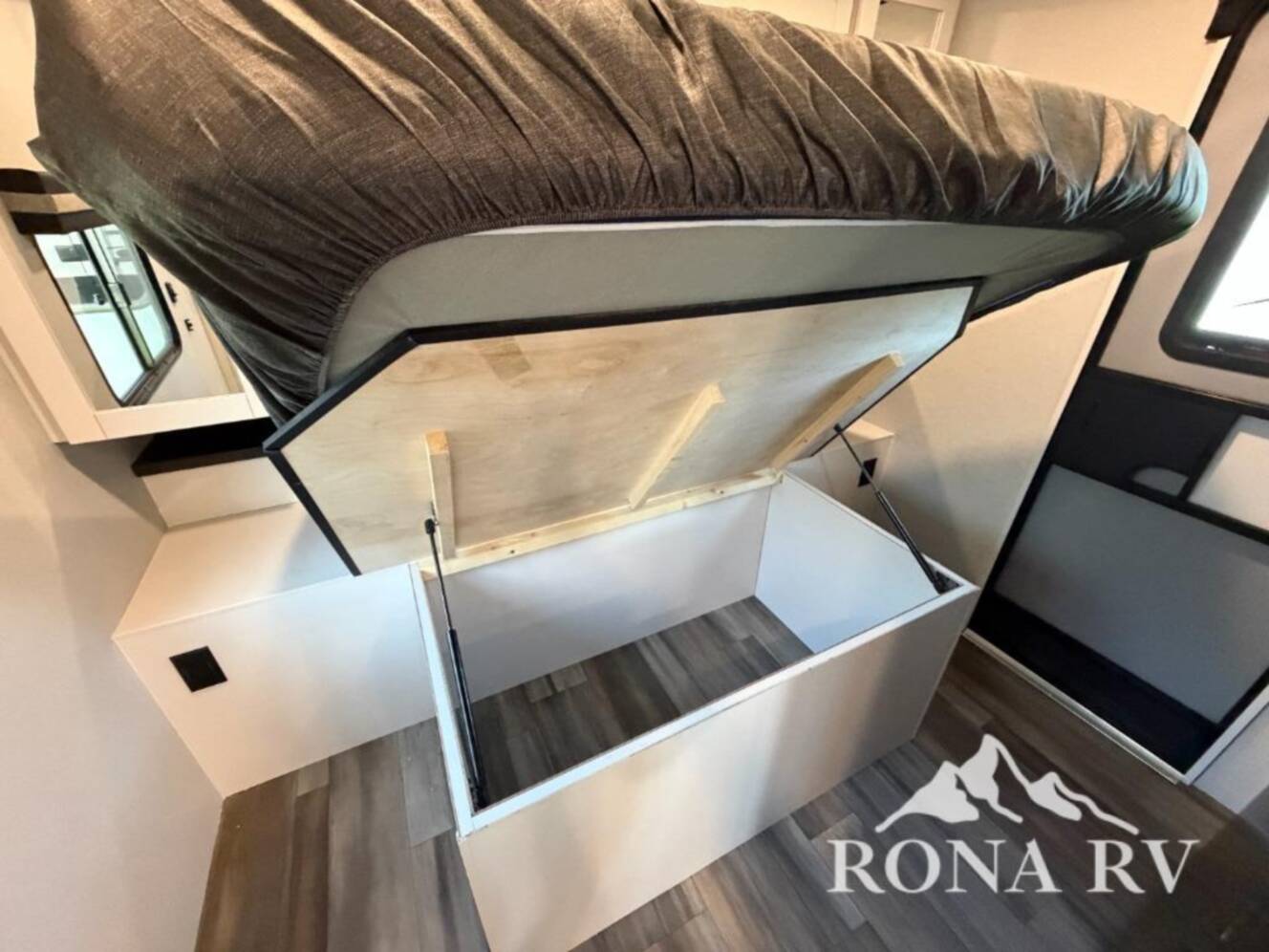 A photo of this 2026 Open Range Rv Range Lite 270DBL