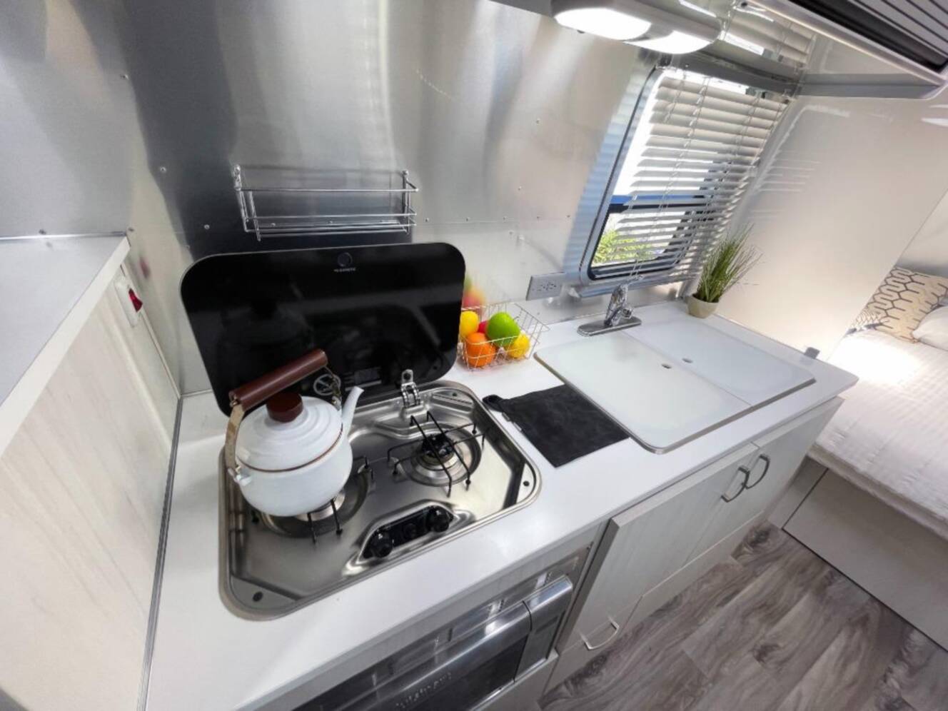 A photo of this 2019 Airstream Bambi SPORT 22