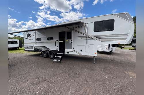 2027 Jayco Eagle 31QBH in dallas PA