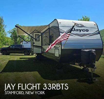 2019 Jayco Jay Flight 33RBTS in stamford NY