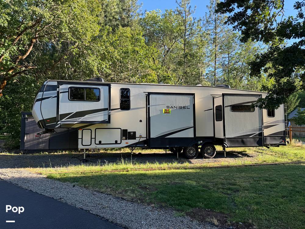2023 Prime Time Sanibel 3802WB in merlin OR