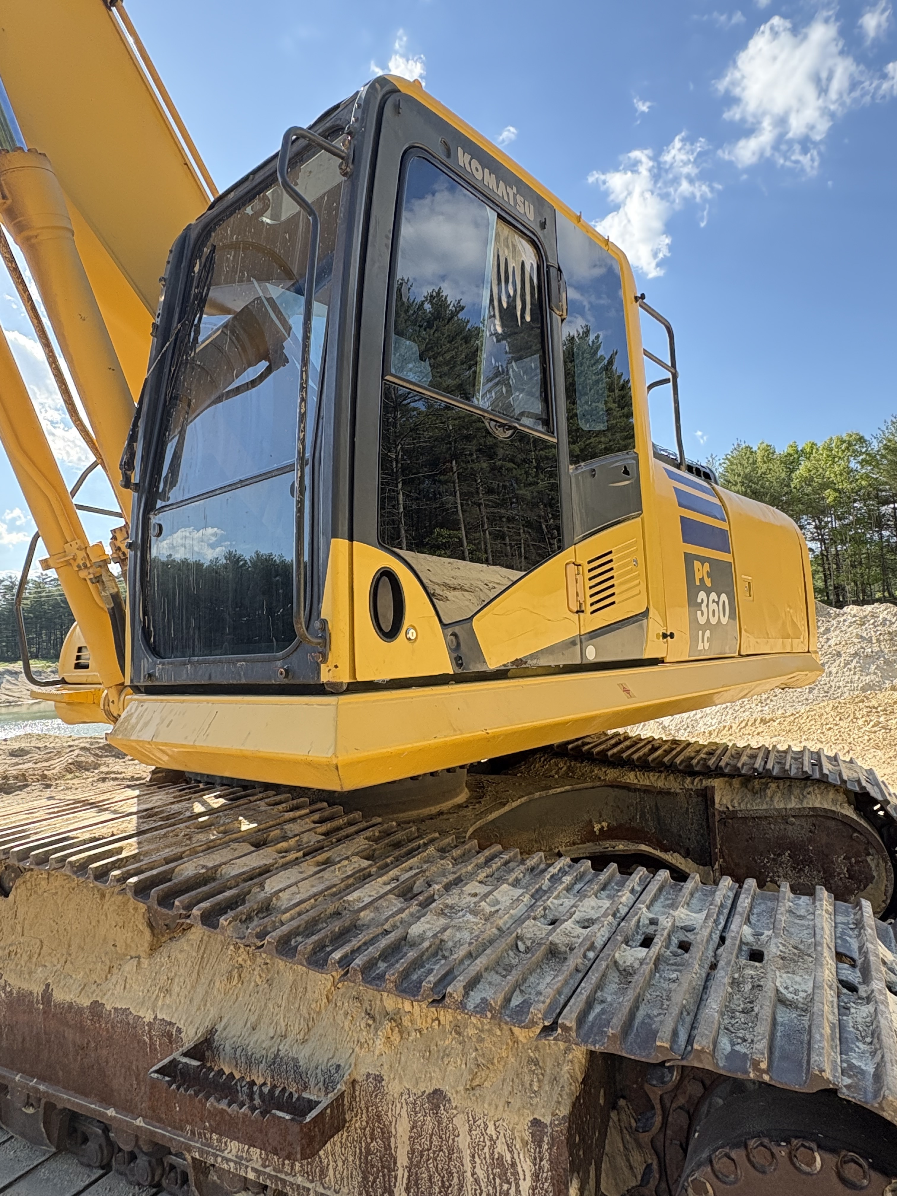 2015 KOMATSU Pc 360 LC-10 in Kingston, NH