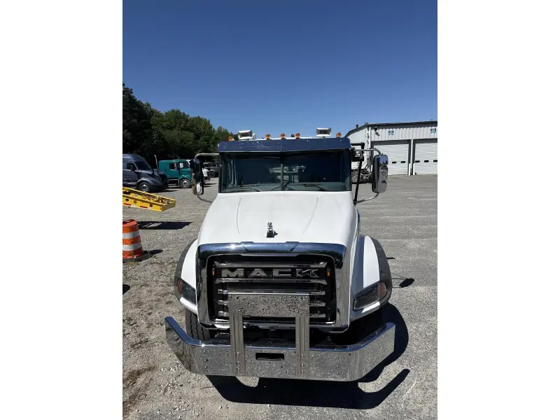 2027 MACK GRANITE
