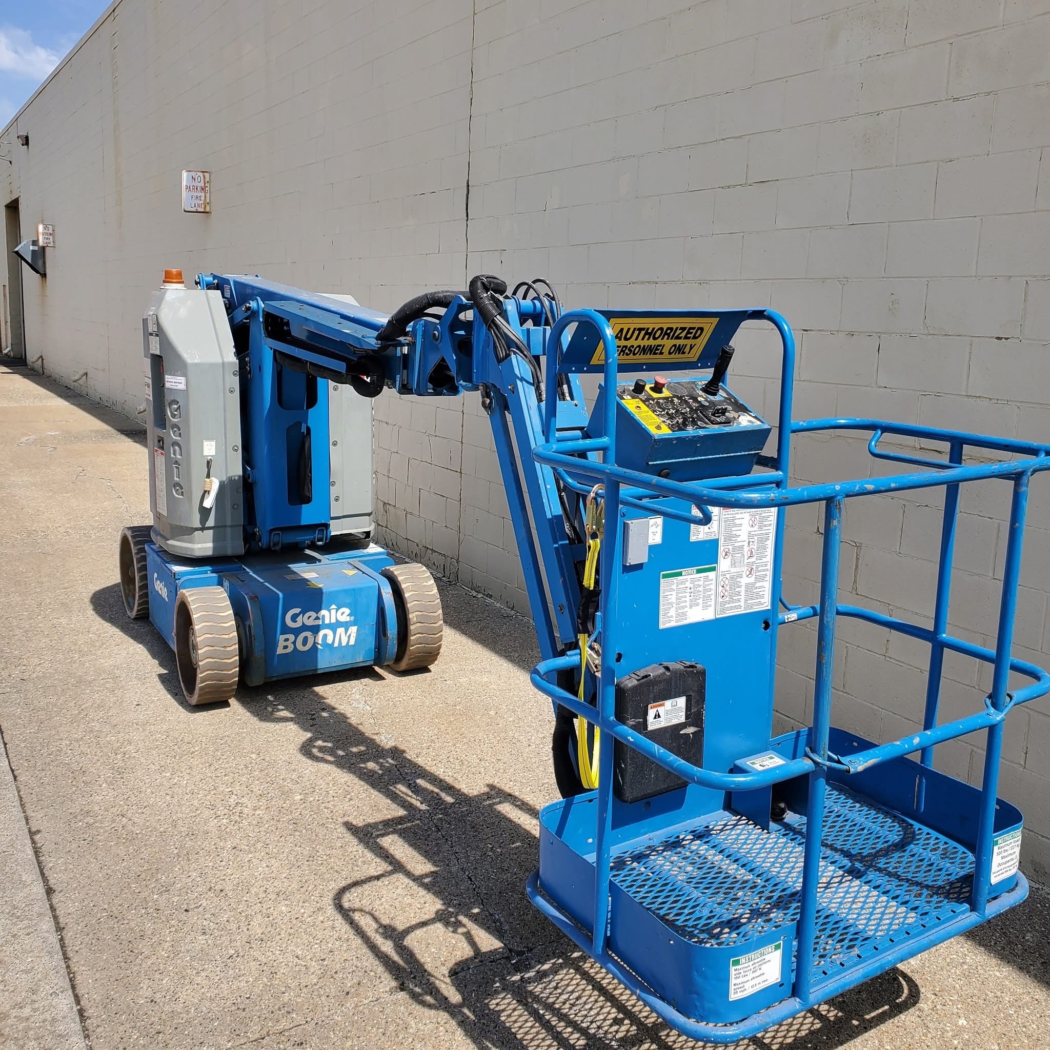 Articulated Boom Lift Lifting Equipment For Sale Near East Peoria