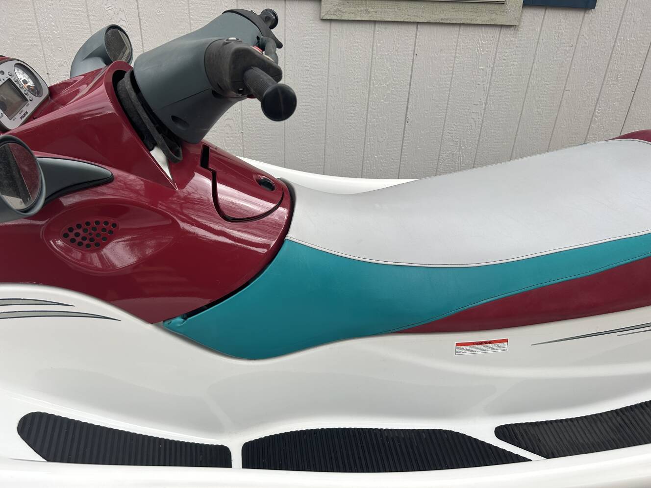 A photo of this 1999 Polaris GENESIS I