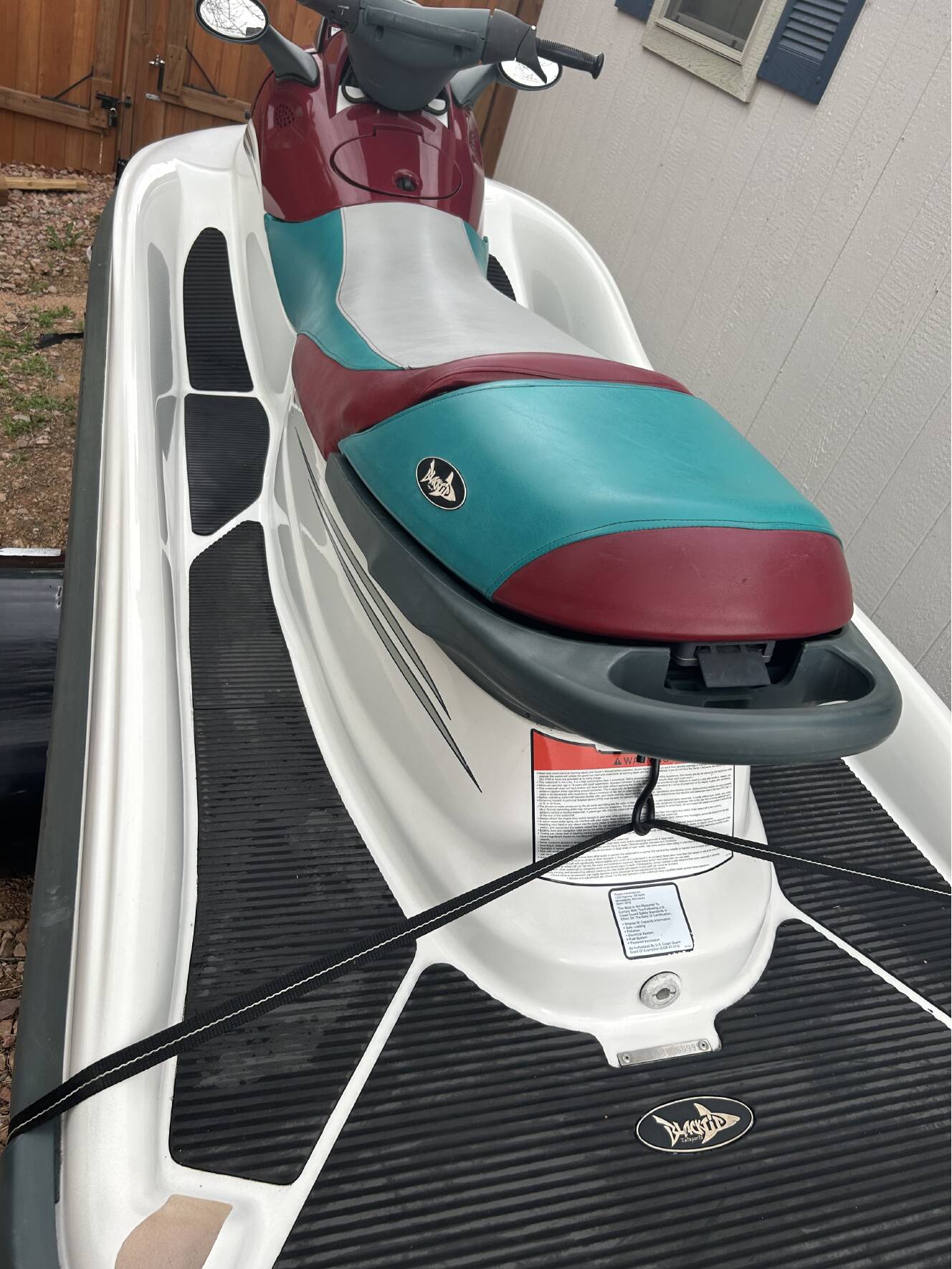 A photo of this 1999 Polaris GENESIS I