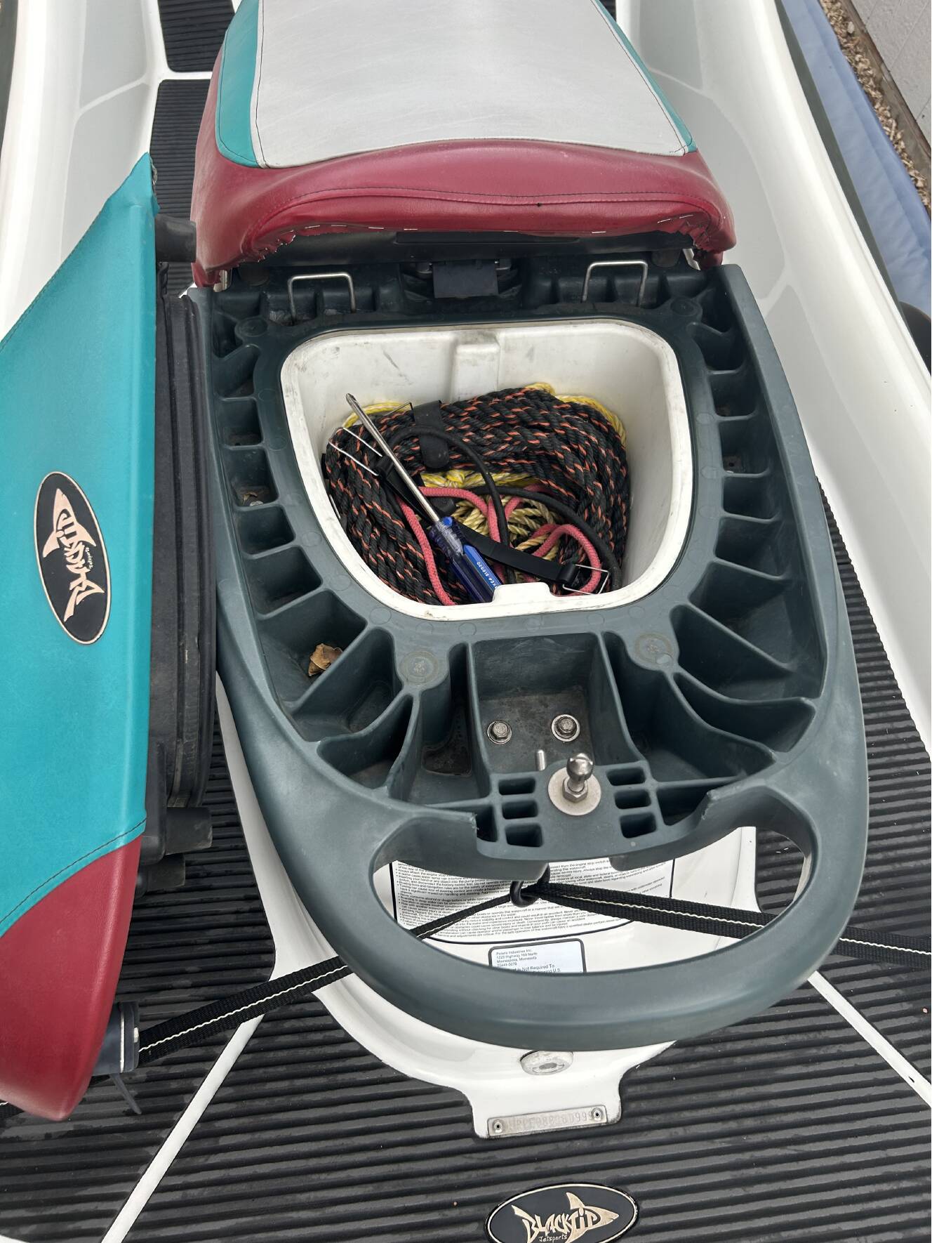 A photo of this 1999 Polaris GENESIS I