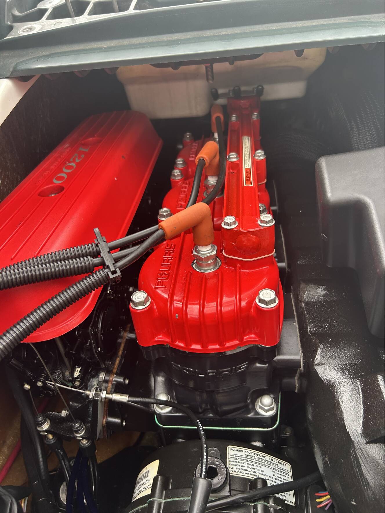 A photo of this 1999 Polaris GENESIS I
