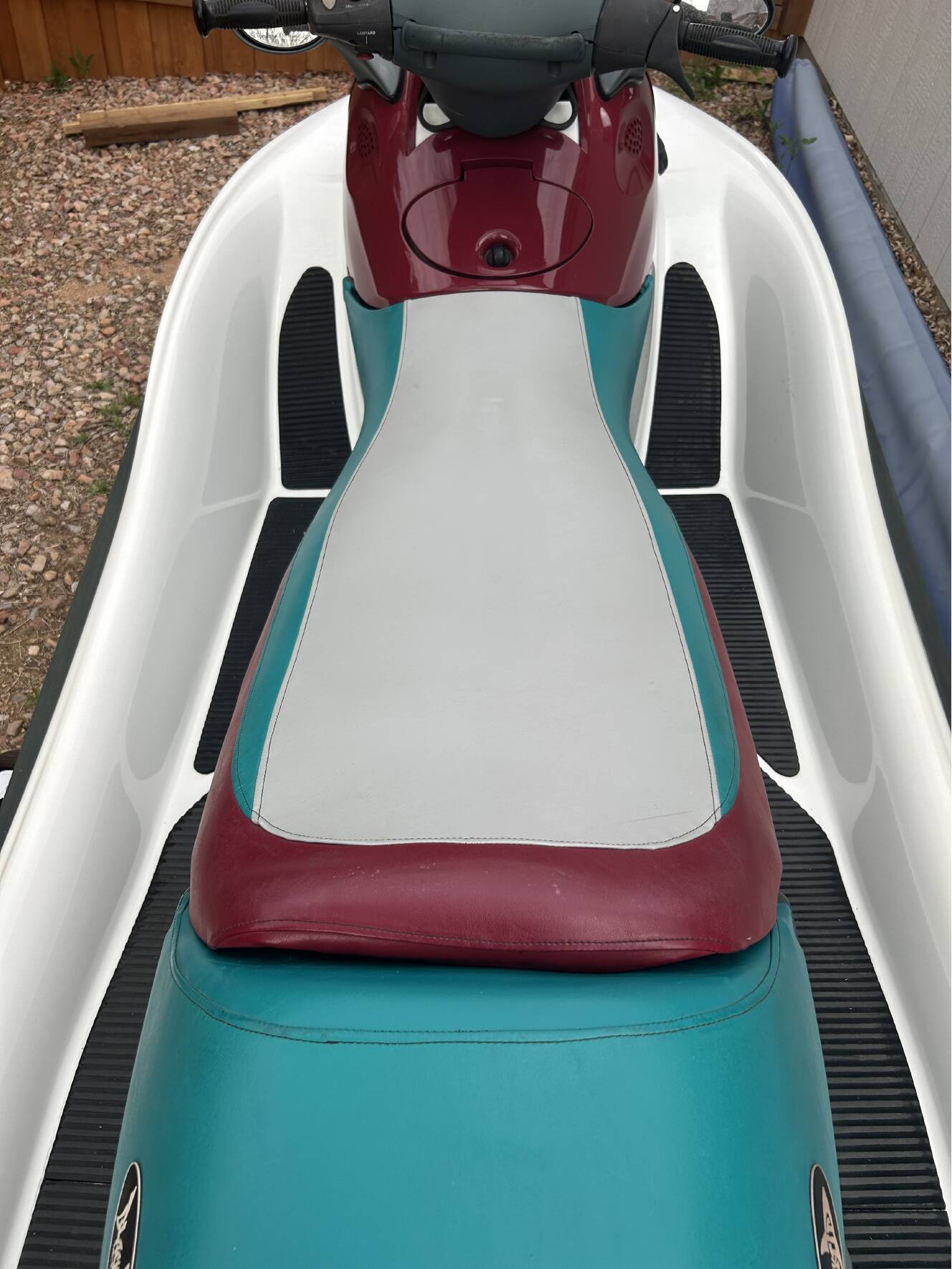 A photo of this 1999 Polaris GENESIS I