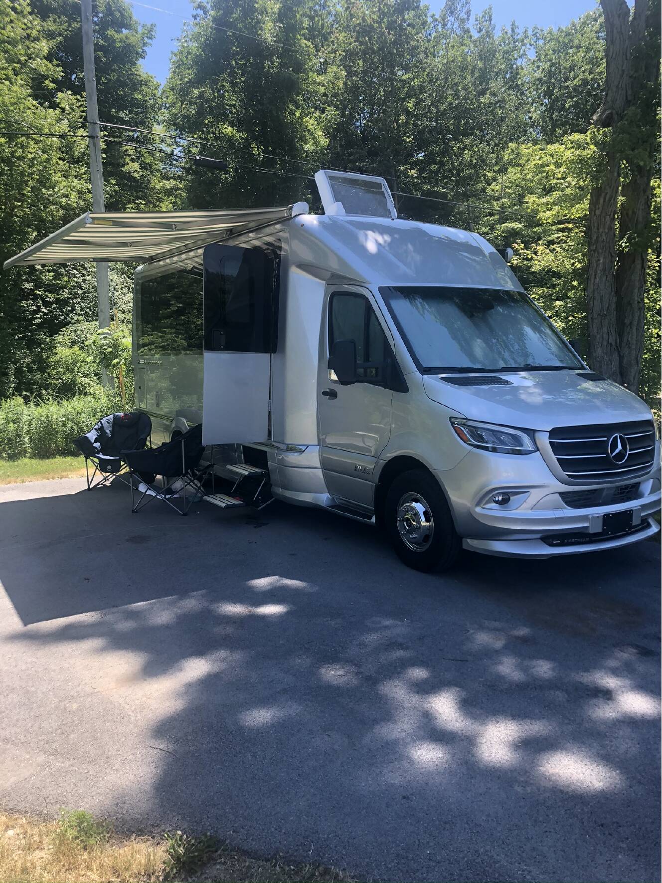A photo of this 2020 Airstream ATLAS TOMMY BAHAMA