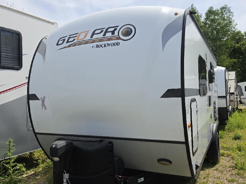 2020 FOREST RIVER 19FD