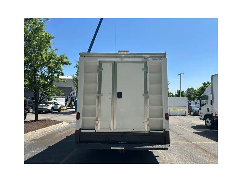 2026 CHEVROLET Express 3500