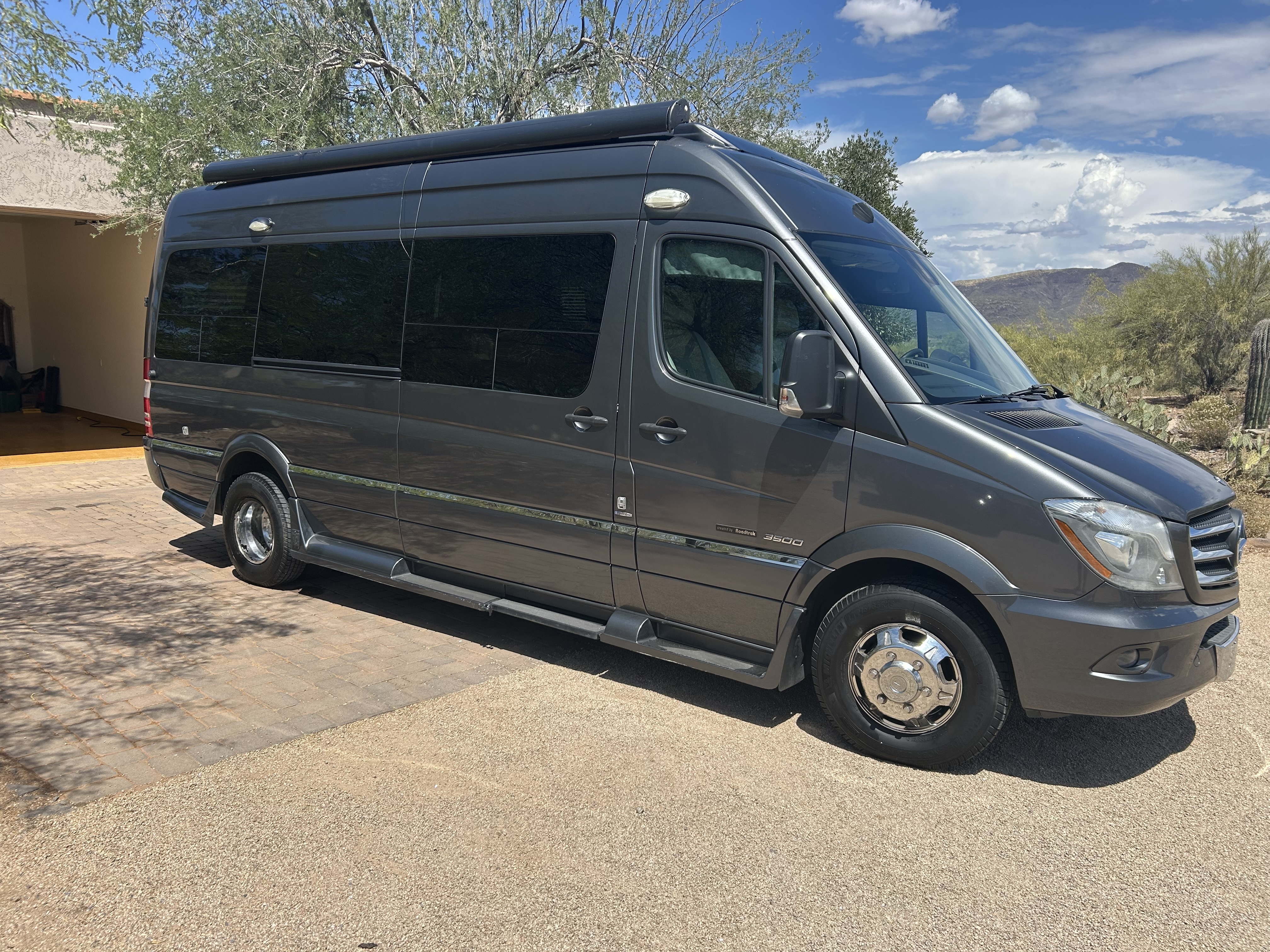 2015 Roadtrek CS ADVENTUROUS BASE in cave creek AZ