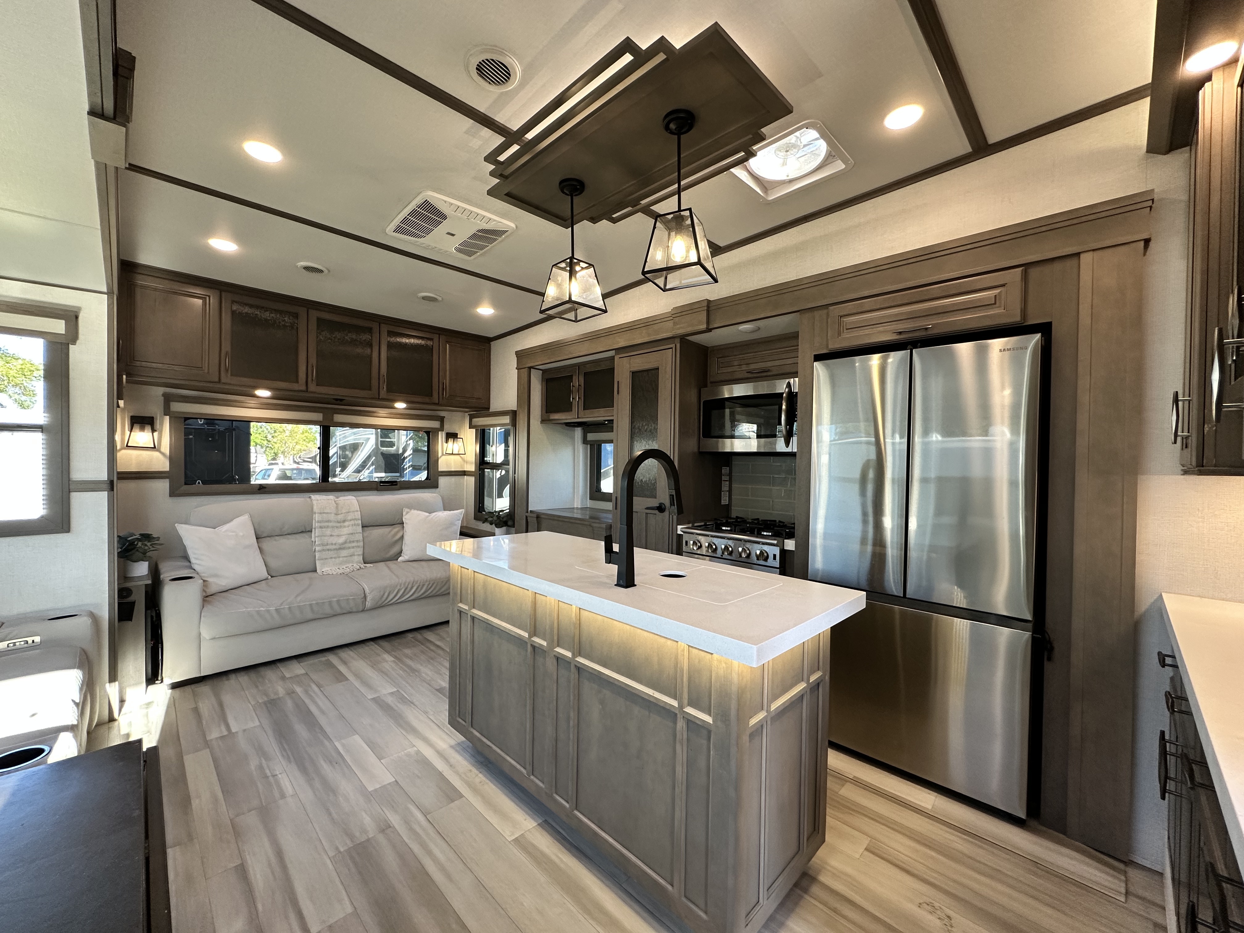 2023 Grand Design SOLITUDE 378MBS R in naples FL