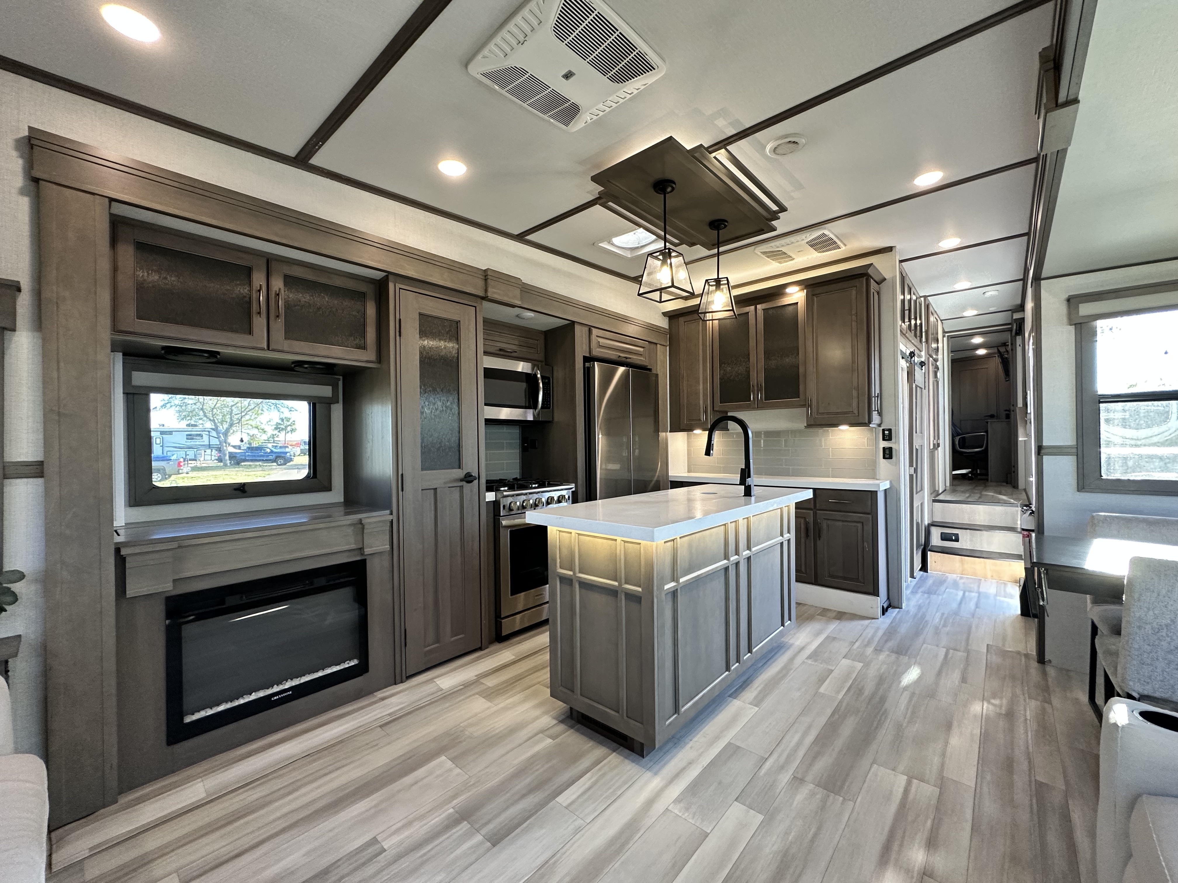 2023 Grand Design SOLITUDE 378MBS R in naples FL