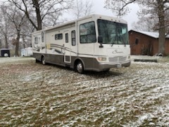 2000 Coachmen SANTARA 370 in lowell IN