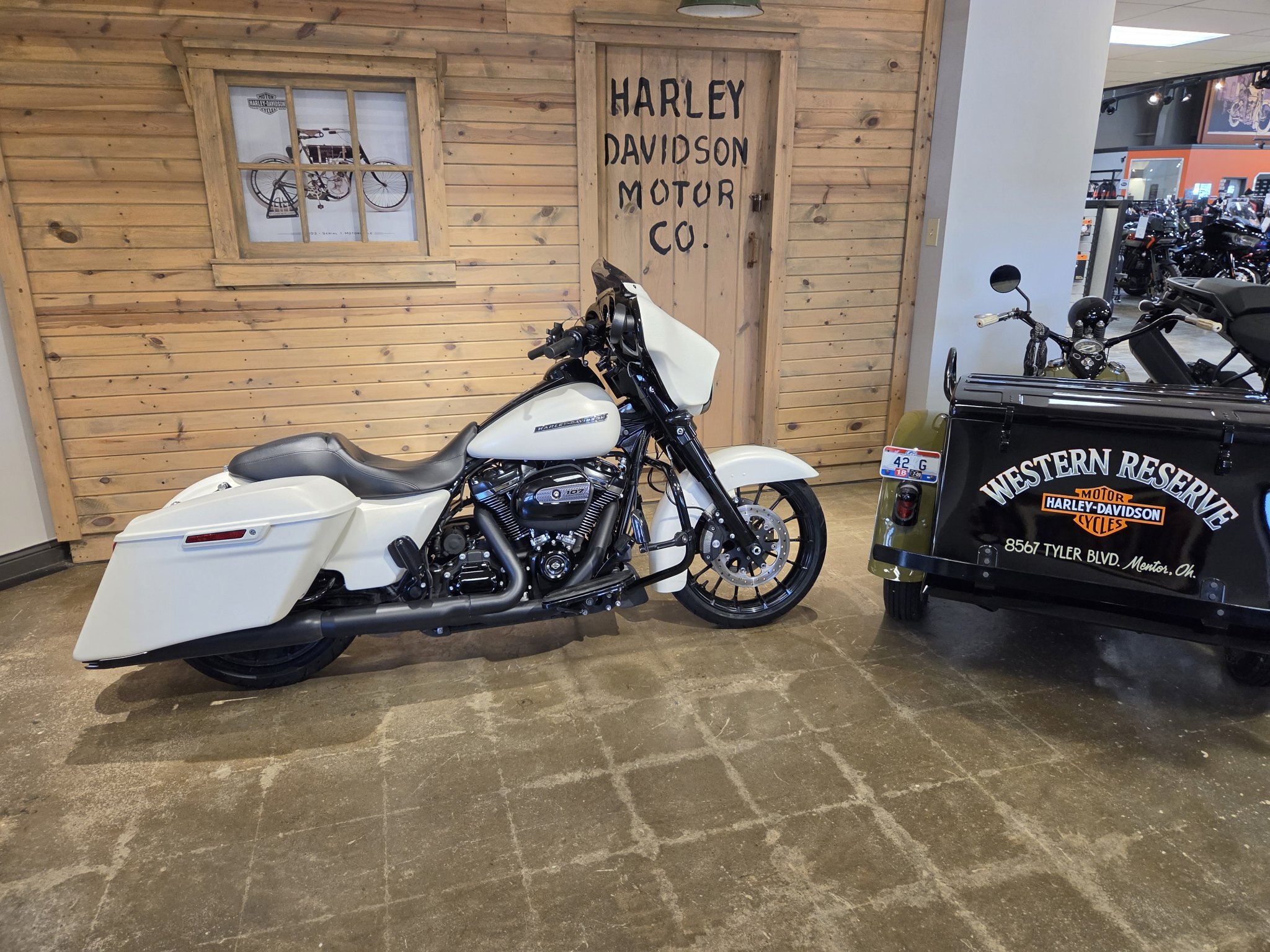 2018 Harley-Davidson Street Glide® Special SPECIAL in Mentor, OH