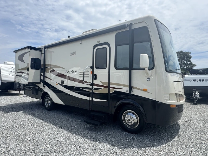 2010 NEWMAR BAY STAR 2702