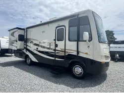 2010 NEWMAR BAY STAR 2702