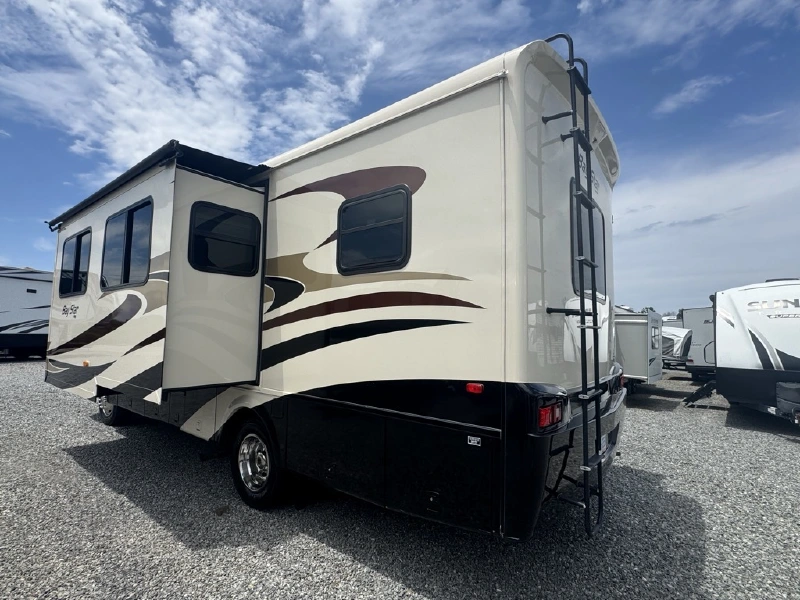 2010 NEWMAR BAY STAR 2702