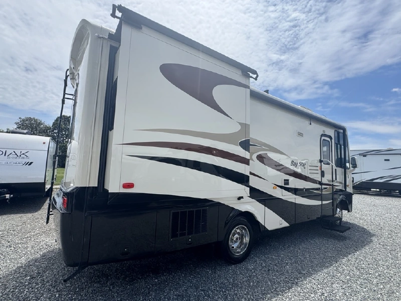 2010 NEWMAR BAY STAR 2702