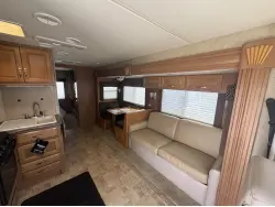 2010 NEWMAR BAY STAR 2702
