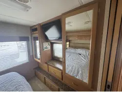 2010 NEWMAR BAY STAR 2702
