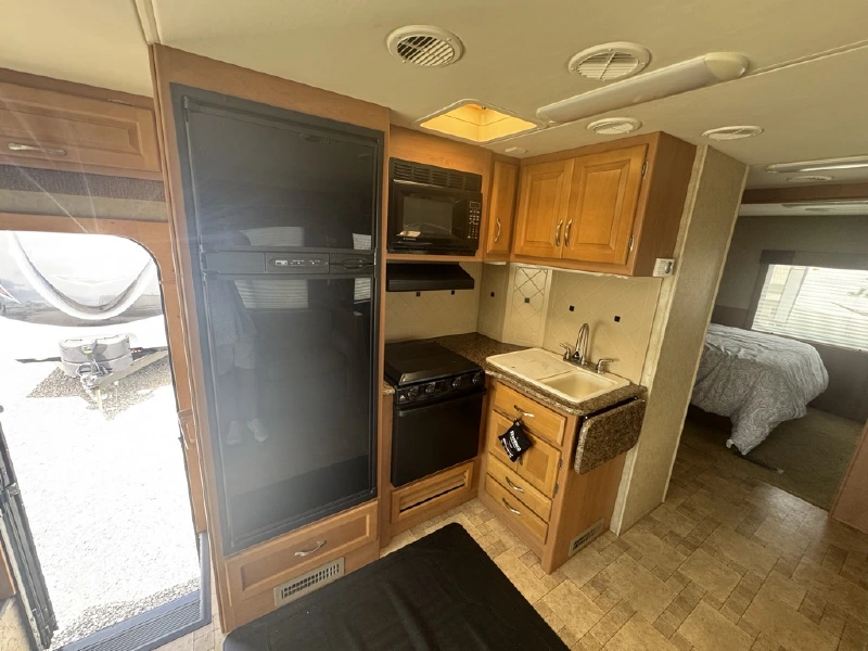 2010 NEWMAR BAY STAR 2702
