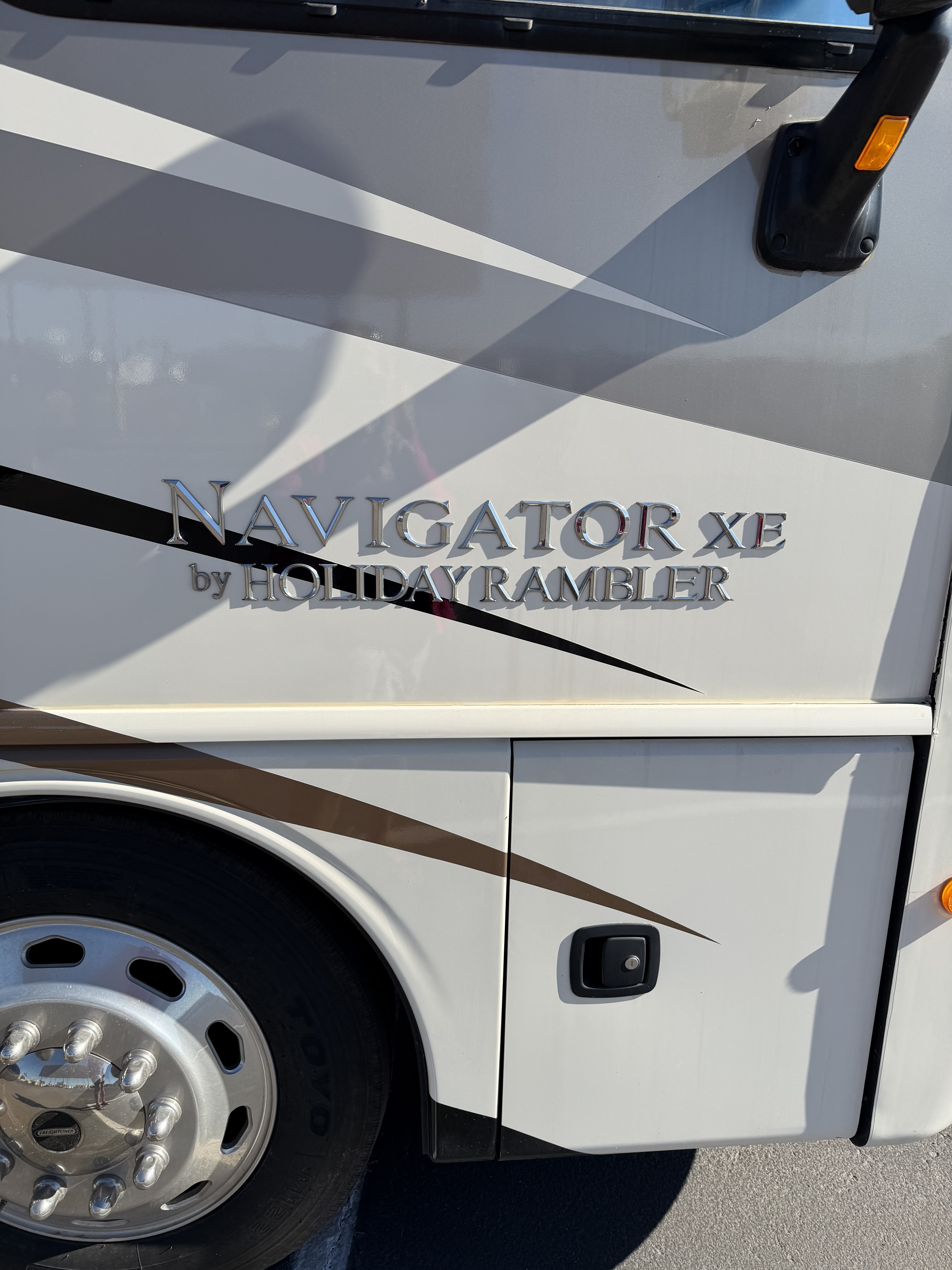 2017 Holiday Rambler NAVIGATOR® XE 36U in sun city west AZ