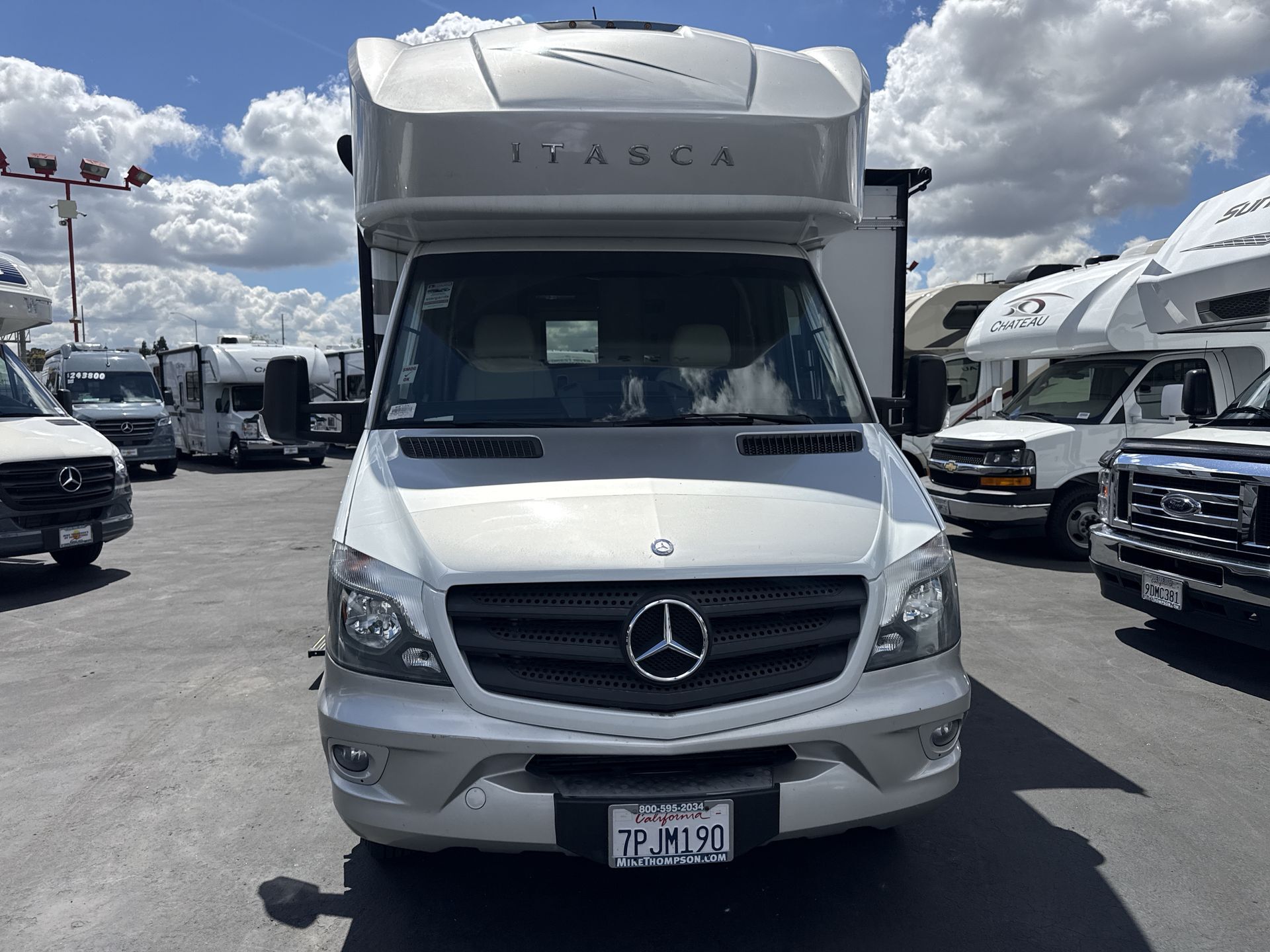 2016 Itasca NAVION 24V in santa fe springs CA