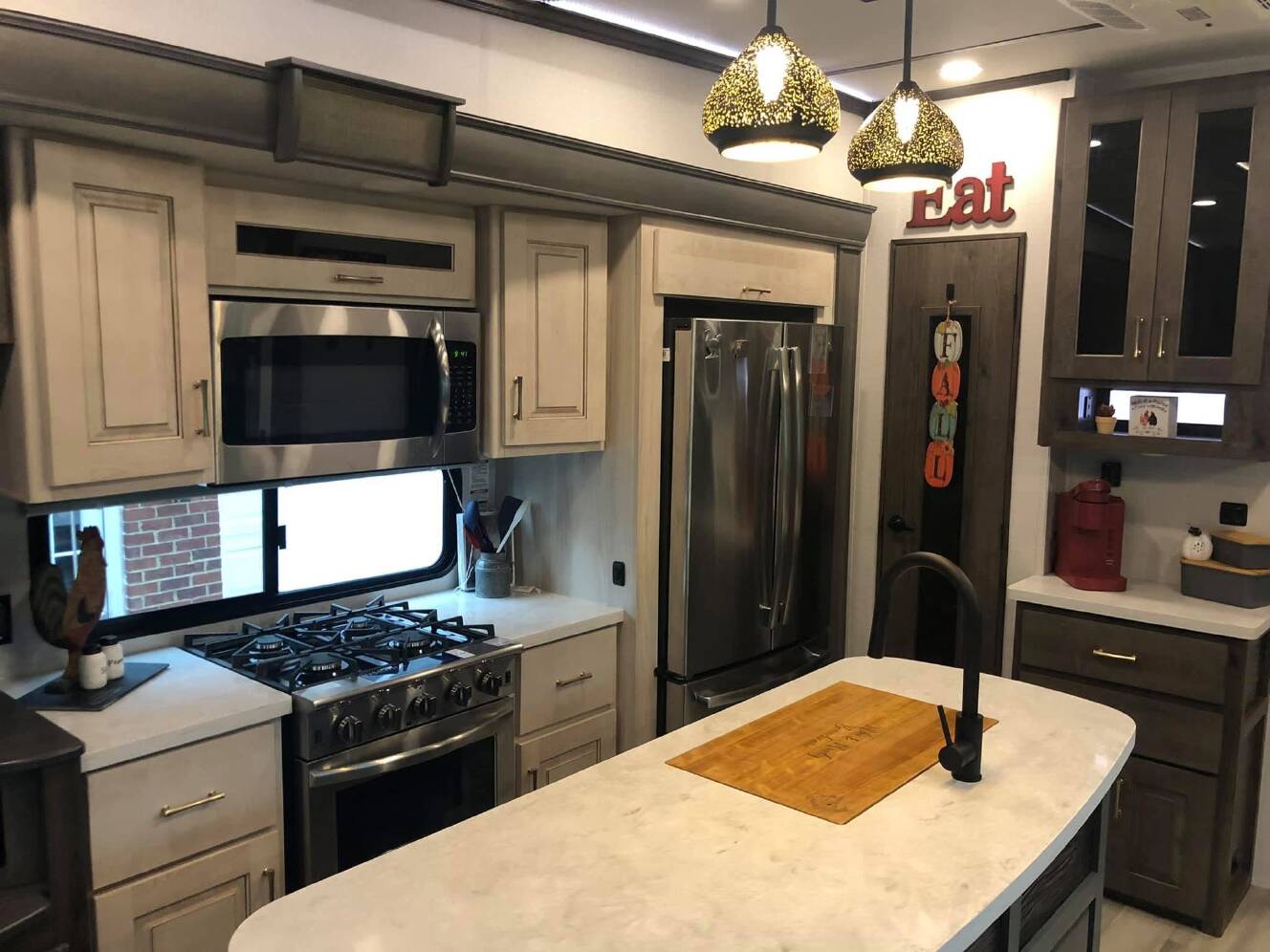 A photo of this 2021 Alliance Rv PARADIGM 390MP