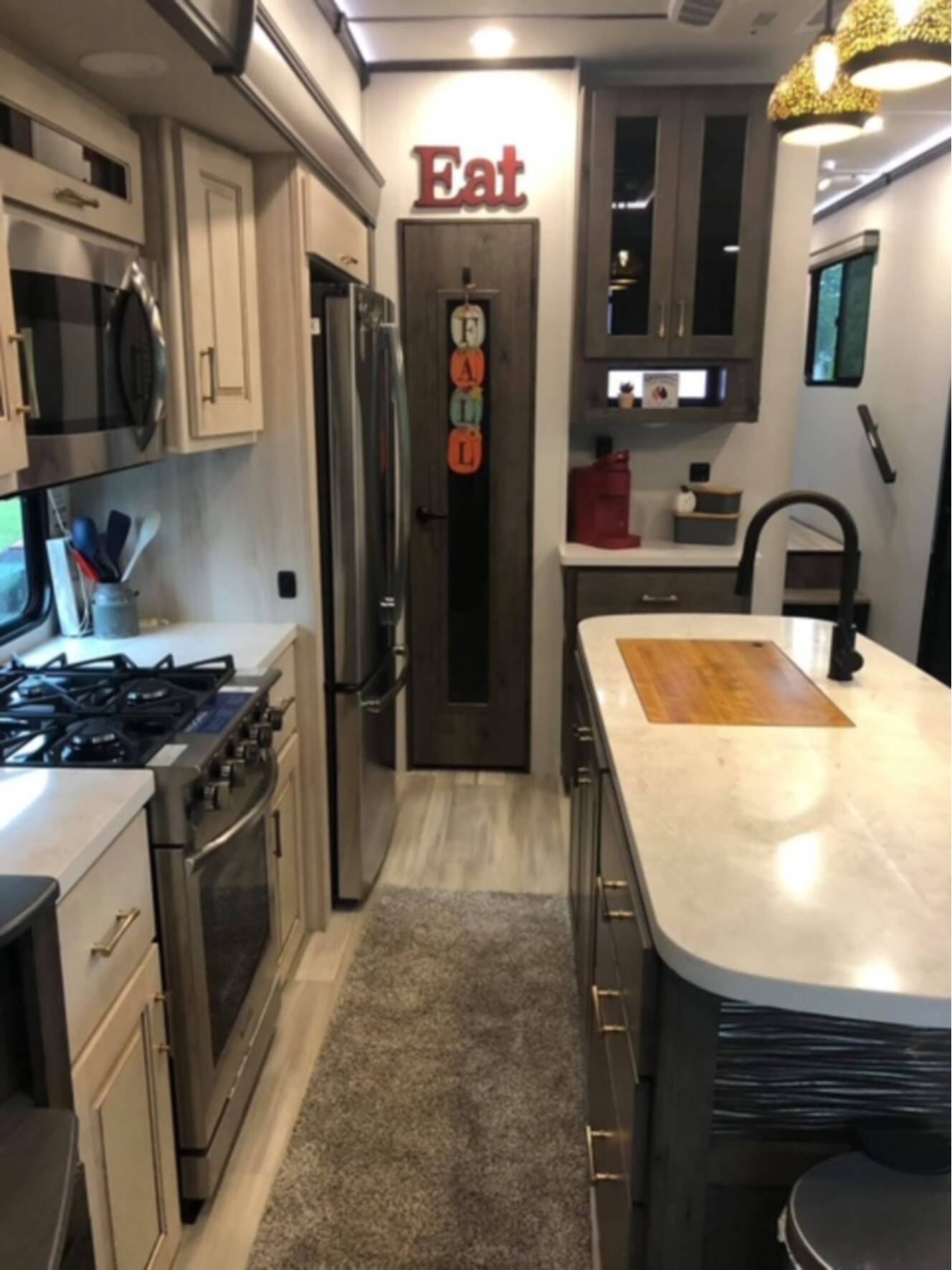 A photo of this 2021 Alliance Rv PARADIGM 390MP