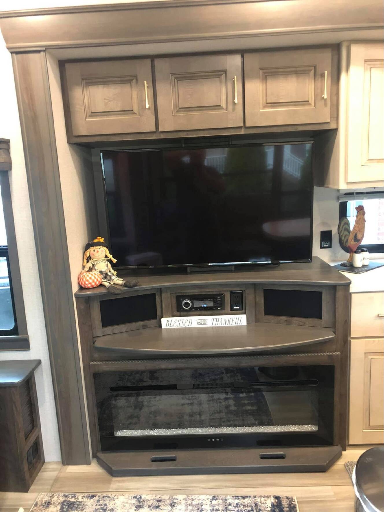 A photo of this 2021 Alliance Rv PARADIGM 390MP